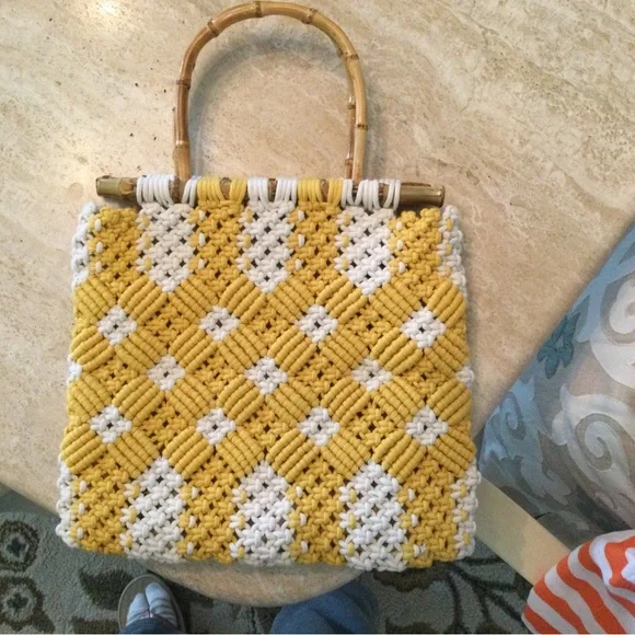 Crochet handbag - Picture 3 of 4